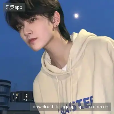 滑昊章